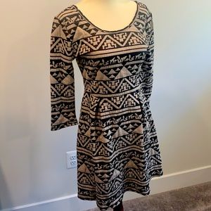 Cute Aztec print dress!